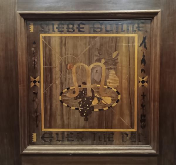 Stodola.cz - Skříň