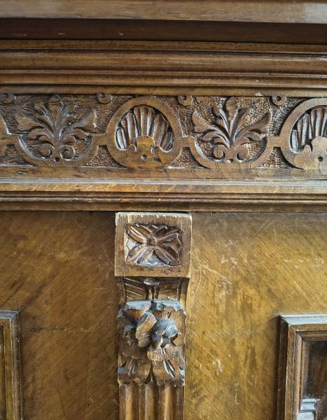 Stodola.cz - Skříň